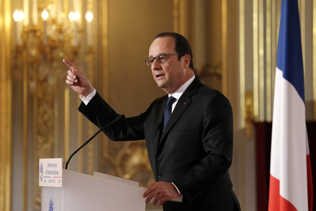 Hollande ve Merkel'den Ukrayna hamlesi